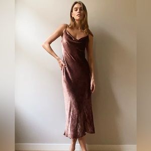 Aritzia Wilfred Spritz Dress